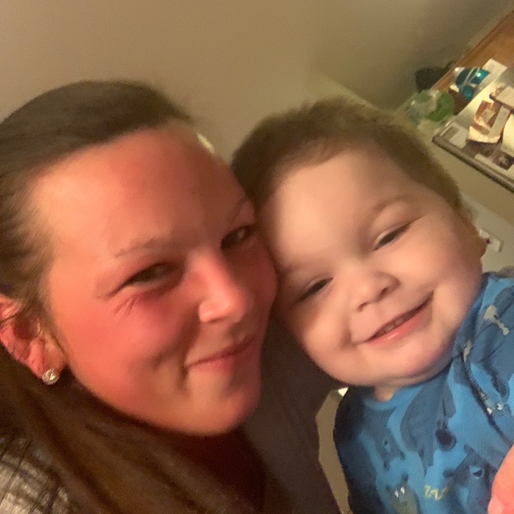 Meet your Posher, Alyssa